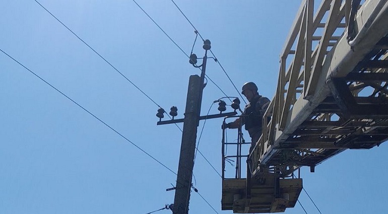 ДТЭК Донецкие электросети вернули свет в 9 населенных пунктов за сутки