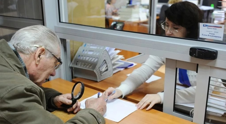 Госдума засчитала в пенсионный стаж жителям Донбасса и Новороссии работу на Украине