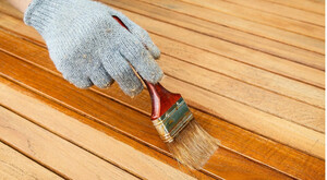 Дерево дышит, лак защищает: раскройте секреты долговечности вашей древесины